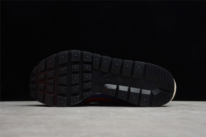 nike vaporwaffle sacai dark iris - dd1875-500