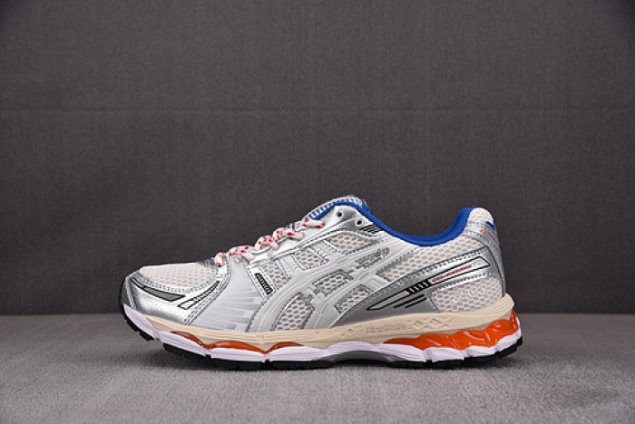 KITH RONNIE FIEG X ASICS Gel-KAHANA 12.1 "KNICKS" 1203A555-101