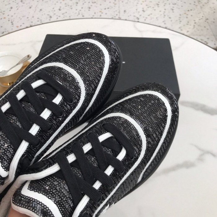 CHNEL LOW TOP TRAINER SNEAKERS