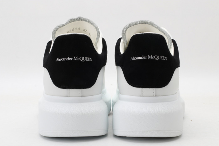 alex mcqu sneakers