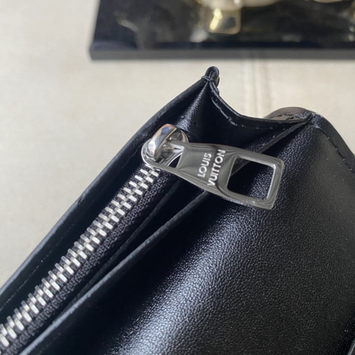 LOUI VUITTO WALLET 19×10×2CM