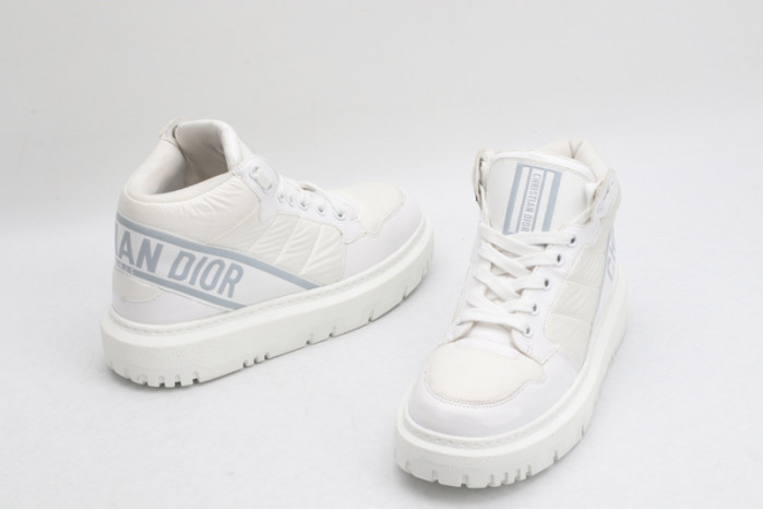dr trainer sneaker