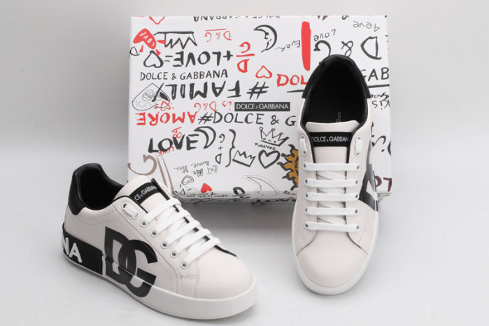 dg sneaker