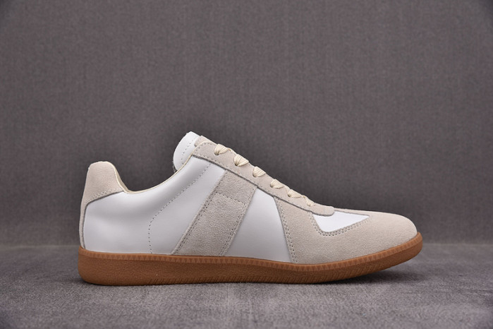 Ma*s*n mihara yasuhiro sneaker