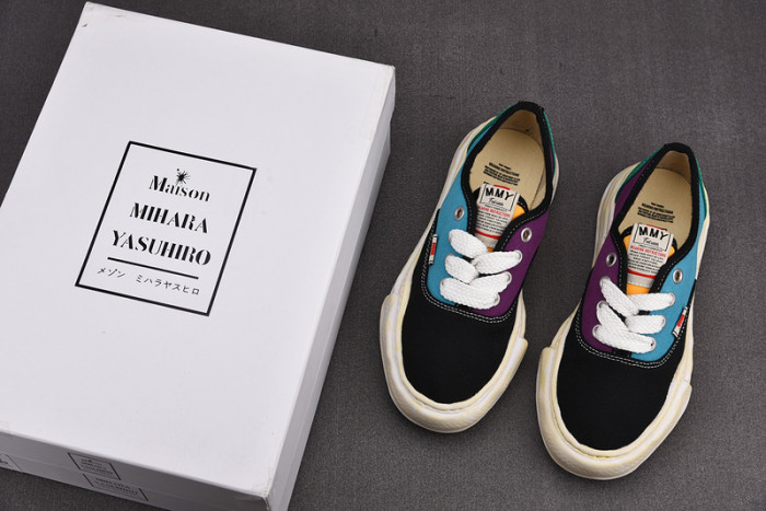 Ma*s*n mihara yasuhiro sneaker
