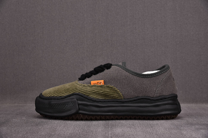 Ma*s*n mihara yasuhiro sneaker