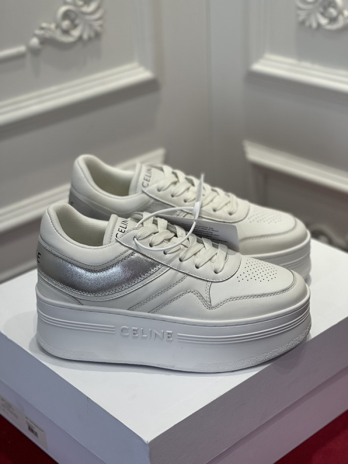 clin sneaker