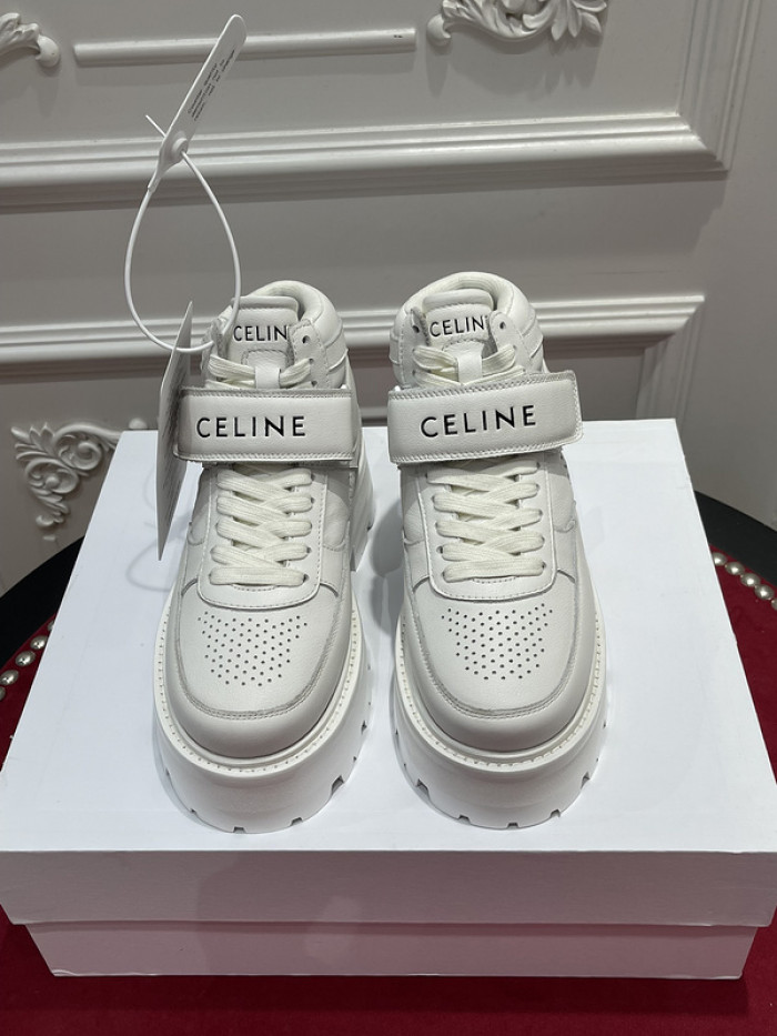 clin sneaker