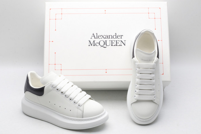 alex mcqu sneakers