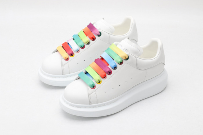 alex mcqu sneakers