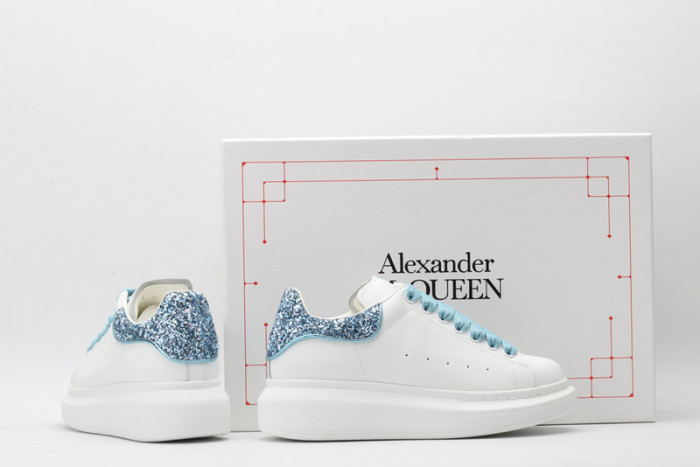 alex mcqu sneakers