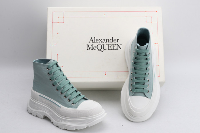 alex mcqu sneakers