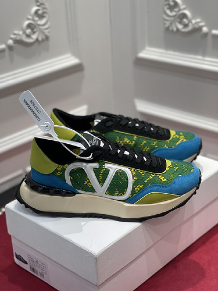 v*lentino sneaker