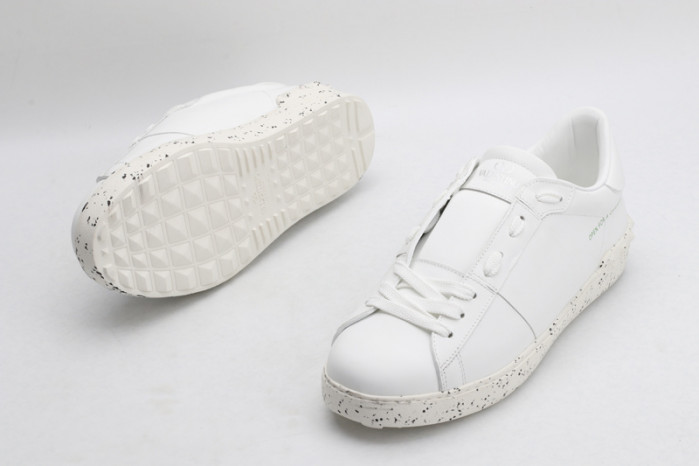 v*lentino sneaker