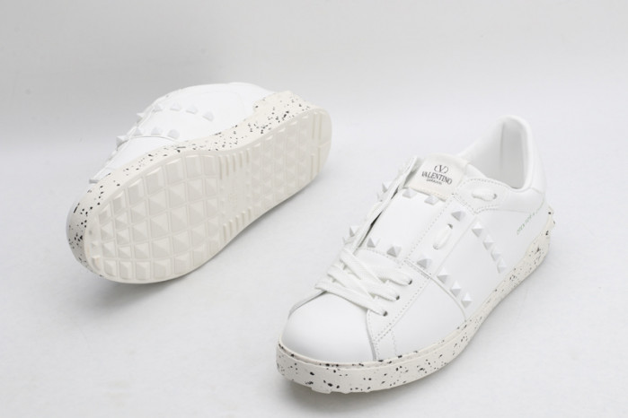 v*lentino sneaker