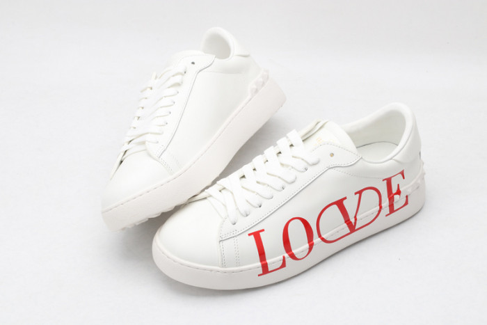 v*lentino sneaker