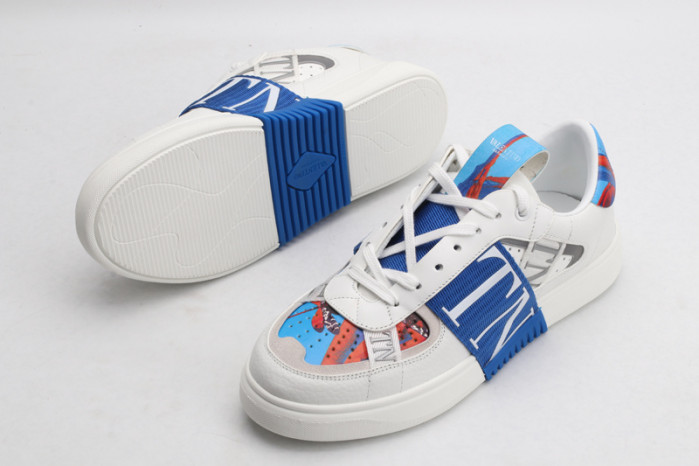 v*lentino sneaker