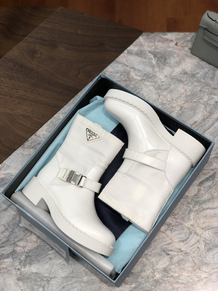 prad boots
