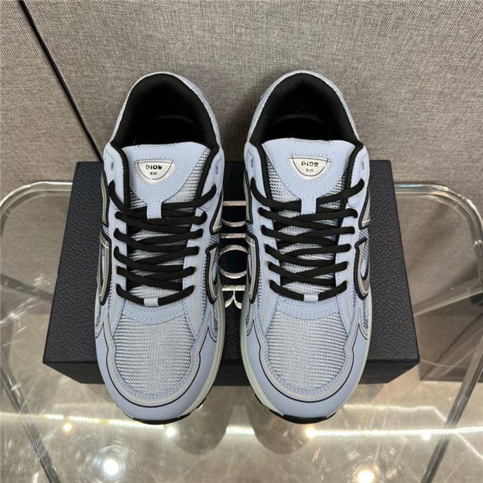 dr b30 trainer sneaker