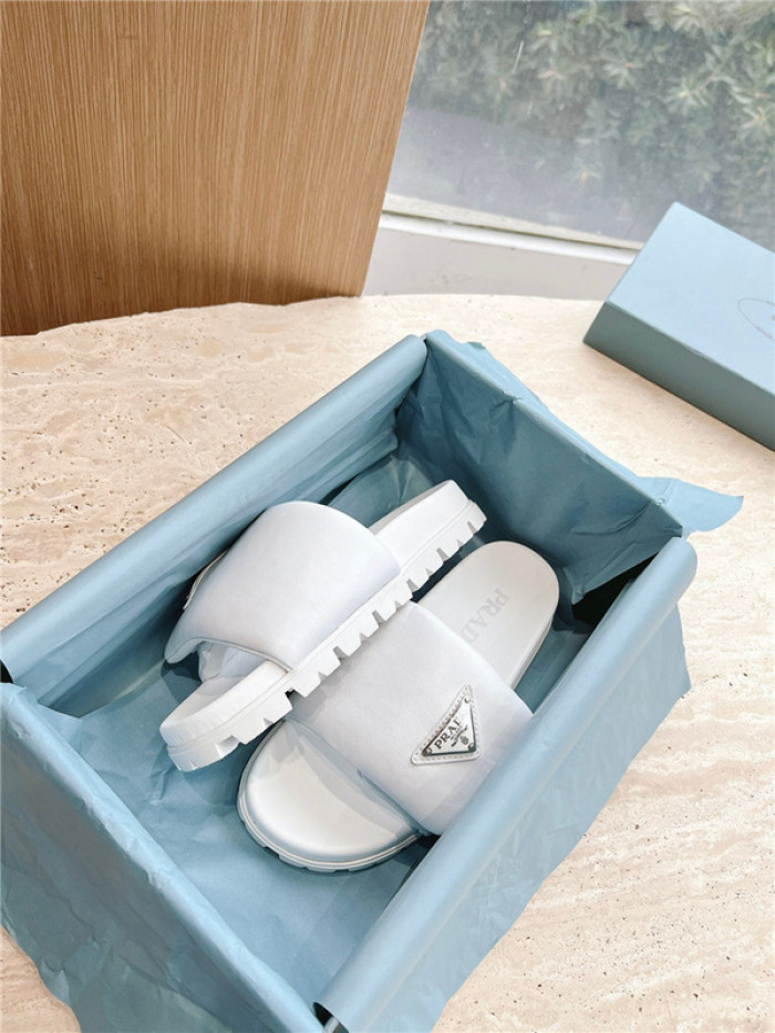prad slippers