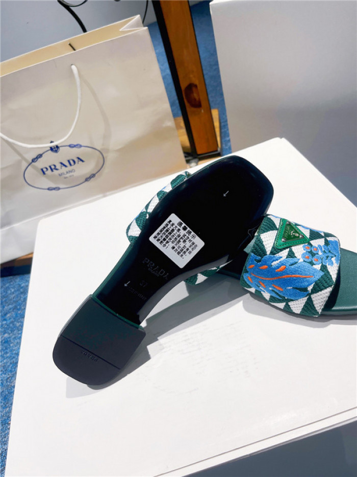 prad slippers