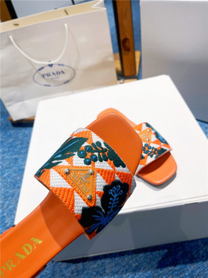 prad slippers