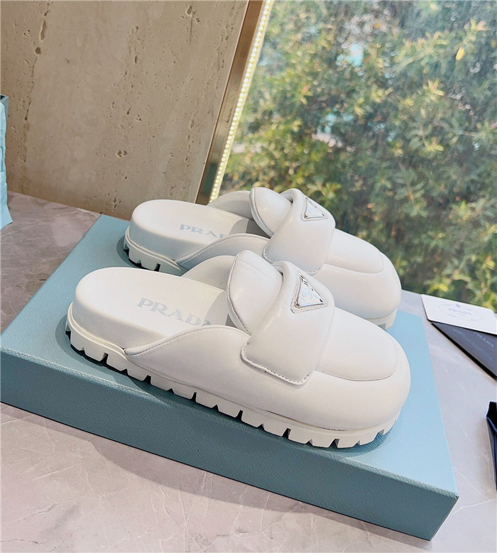 prad slippers