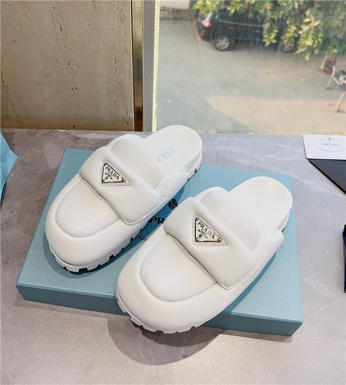 prad slippers