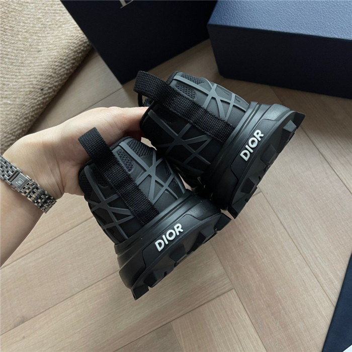 dr b31 trainer sneaker