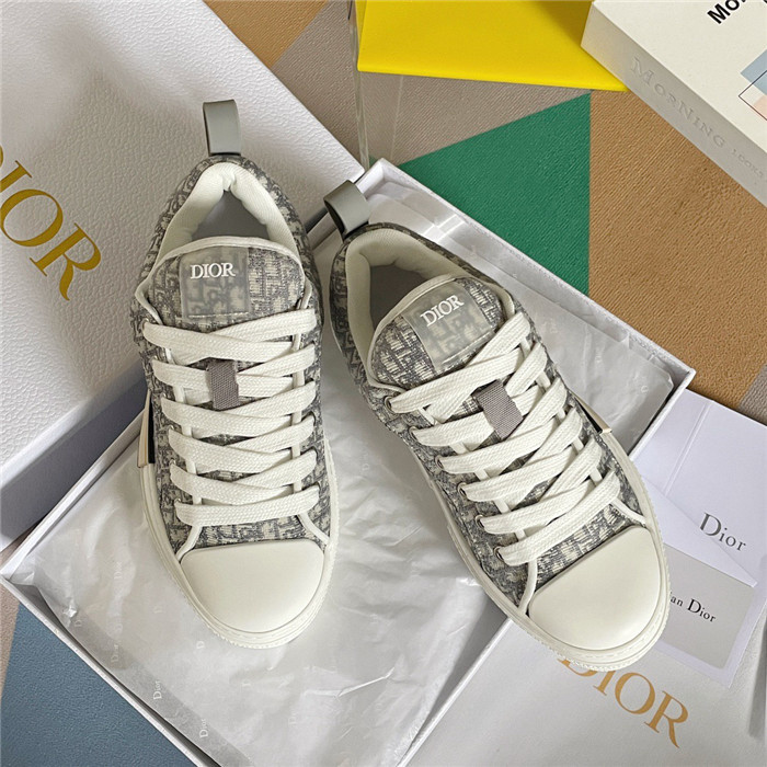dr b23 sneakers