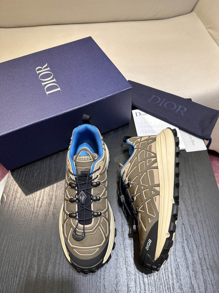 dr b31 trainer sneaker