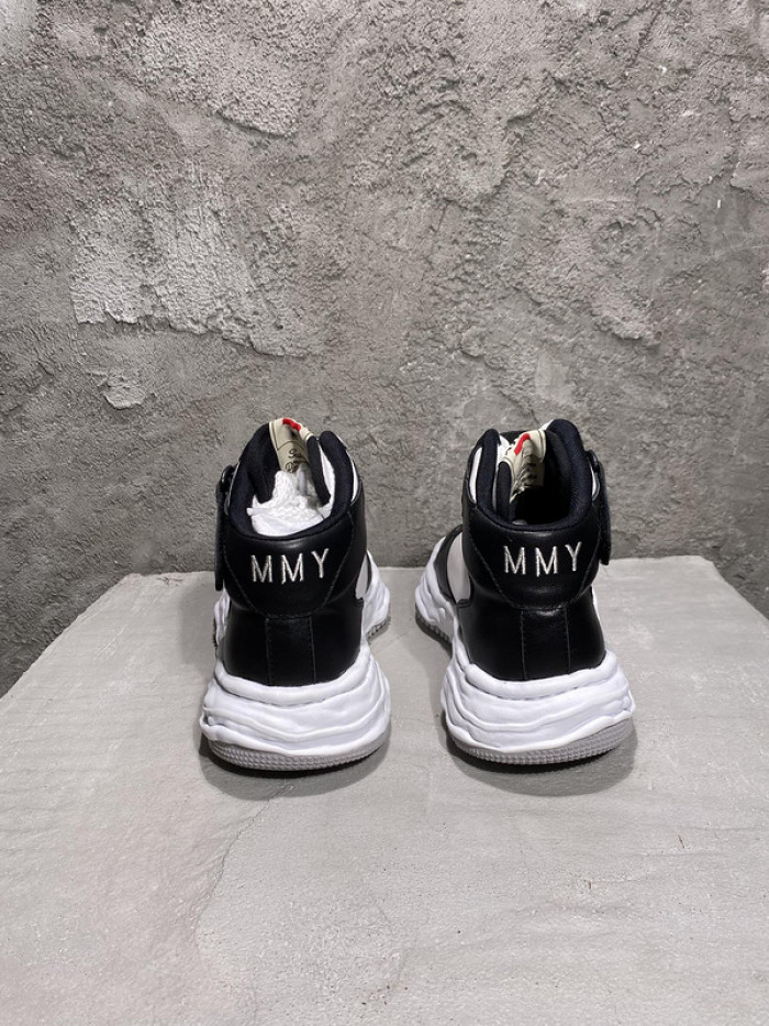 Ma*s*n mihara yasuhiro sneaker