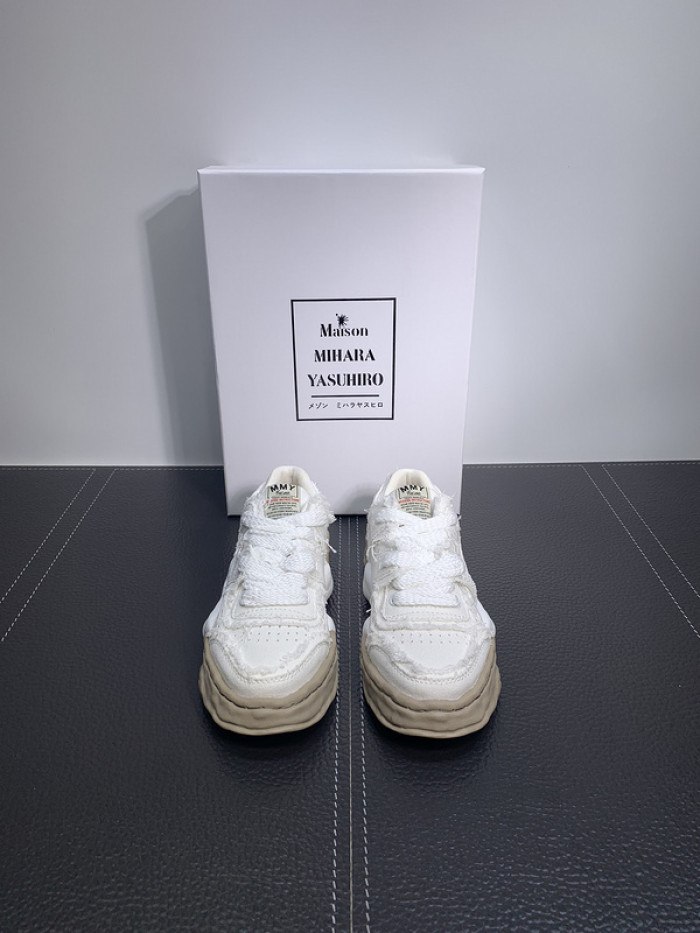 Ma*s*n mihara yasuhiro sneaker
