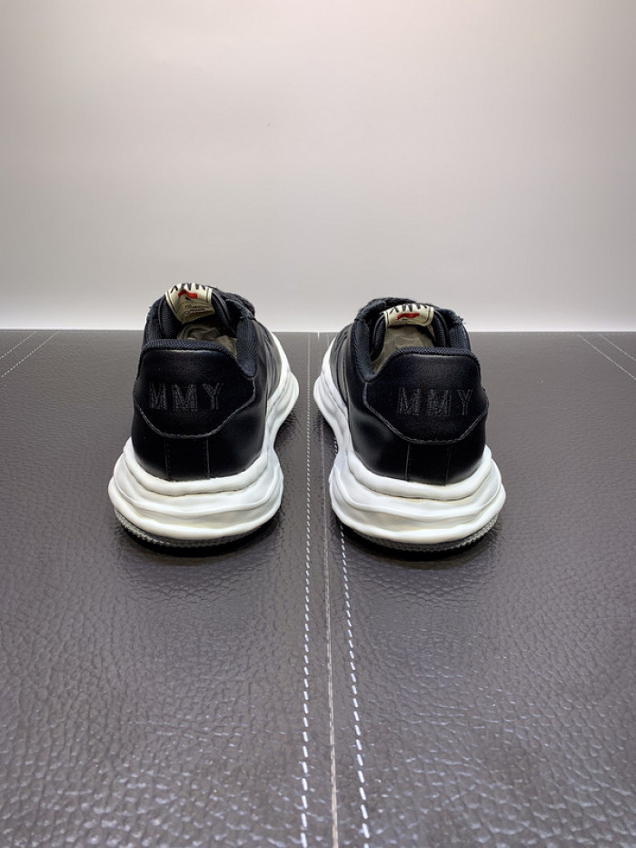 Ma*s*n mihara yasuhiro sneaker
