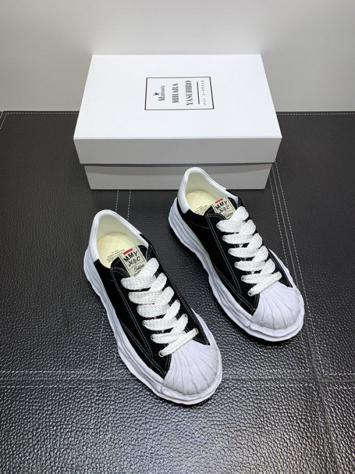 Ma*s*n mihara yasuhiro sneaker