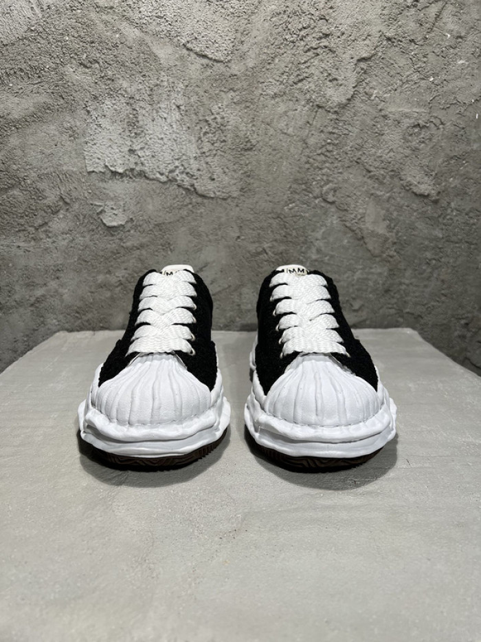 Ma*s*n mihara yasuhiro sneaker