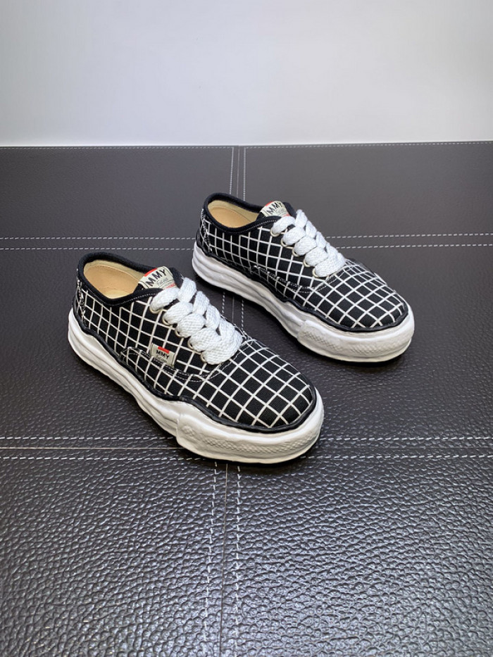 Ma*s*n mihara yasuhiro sneaker