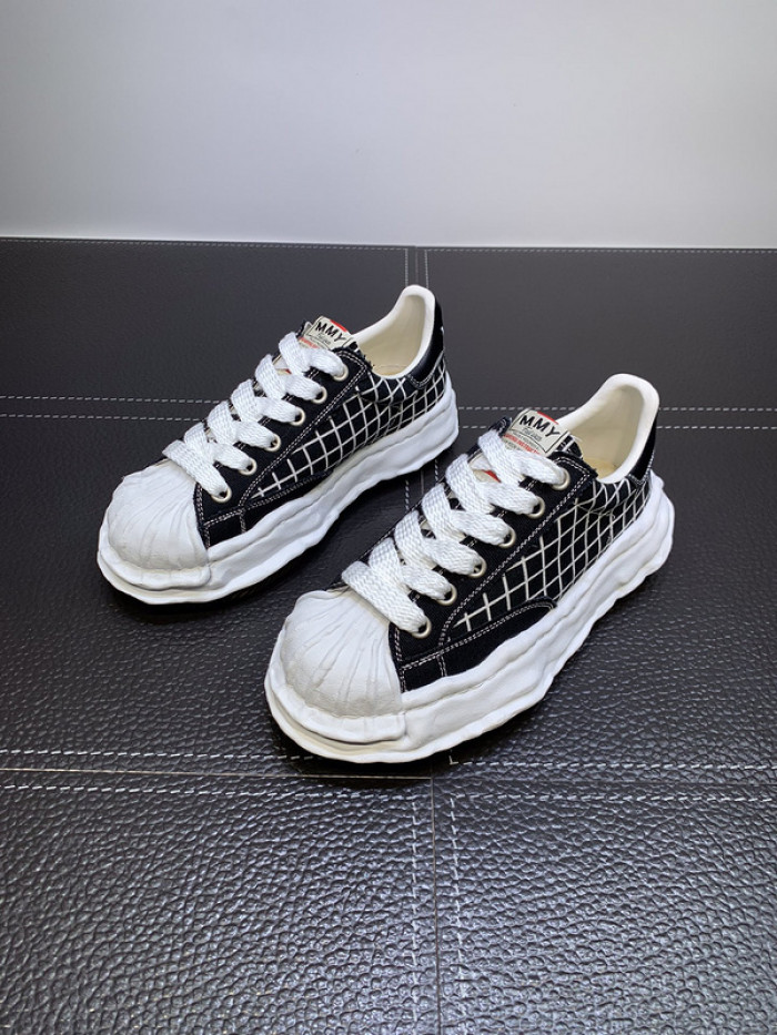 Ma*s*n mihara yasuhiro sneaker