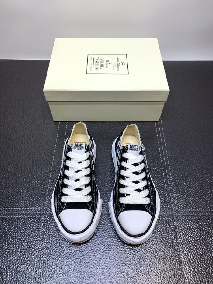 Ma*s*n mihara yasuhiro sneaker