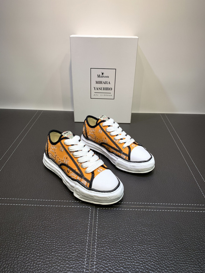 Ma*s*n mihara yasuhiro sneaker