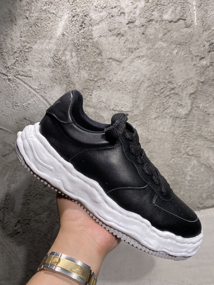 Ma*s*n mihara yasuhiro sneaker