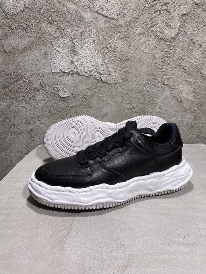 Ma*s*n mihara yasuhiro sneaker