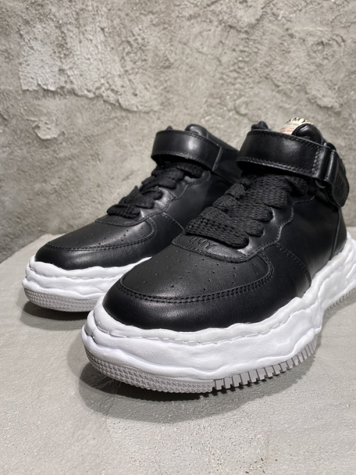 Ma*s*n mihara yasuhiro sneaker