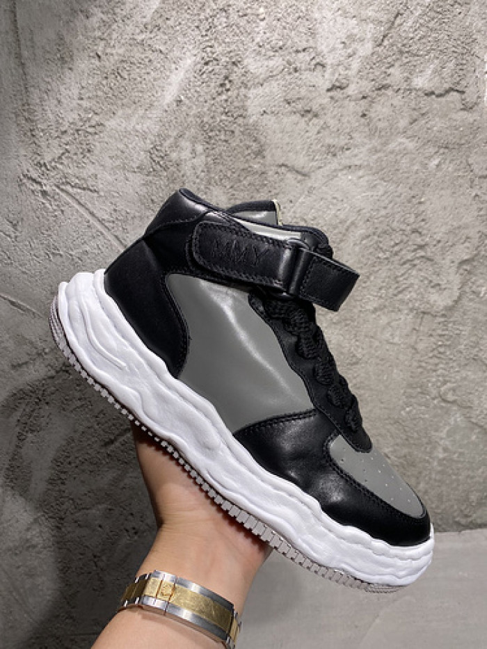 Ma*s*n mihara yasuhiro sneaker