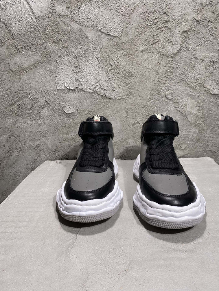 Ma*s*n mihara yasuhiro sneaker