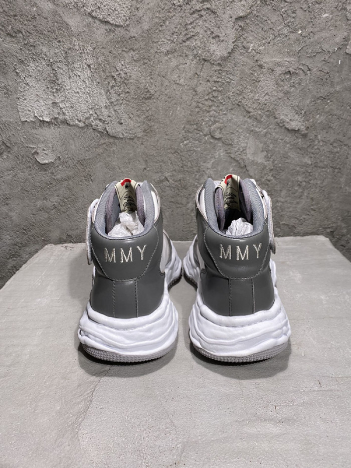 Ma*s*n mihara yasuhiro sneaker