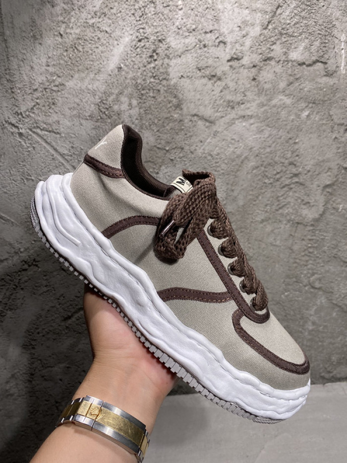 Ma*s*n mihara yasuhiro sneaker