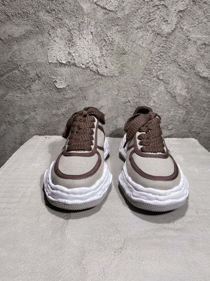 Ma*s*n mihara yasuhiro sneaker