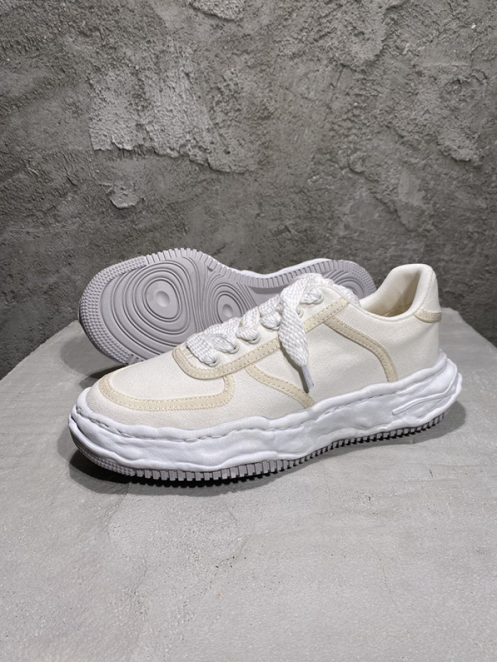 Ma*s*n mihara yasuhiro sneaker