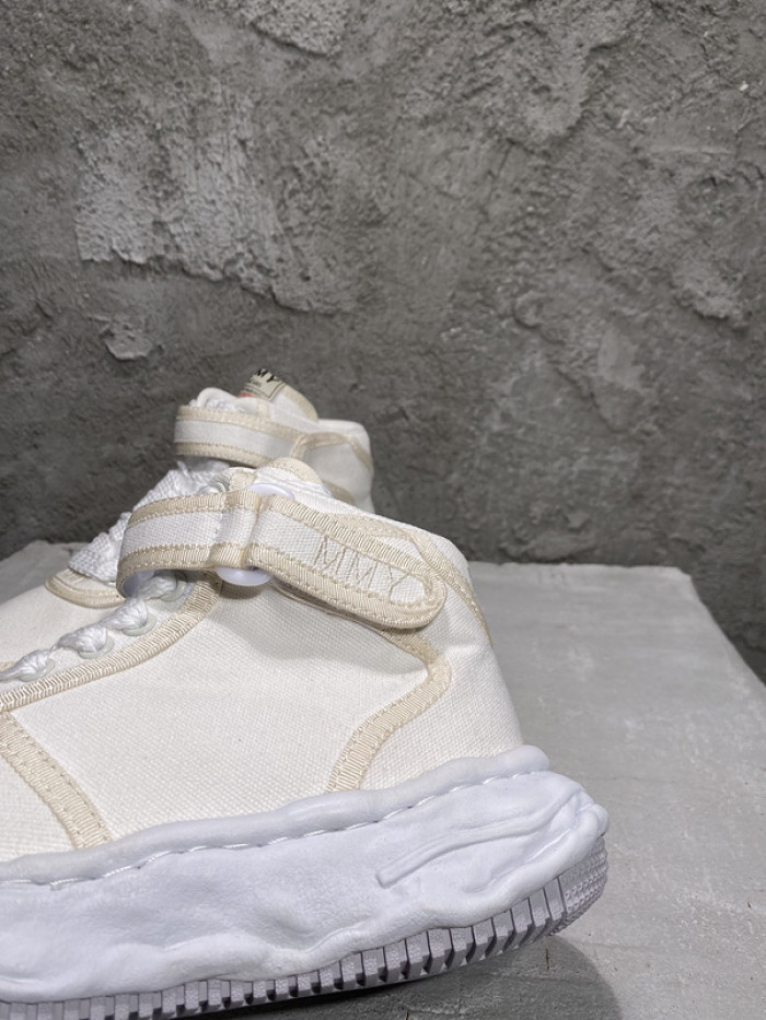 Ma*s*n mihara yasuhiro sneaker